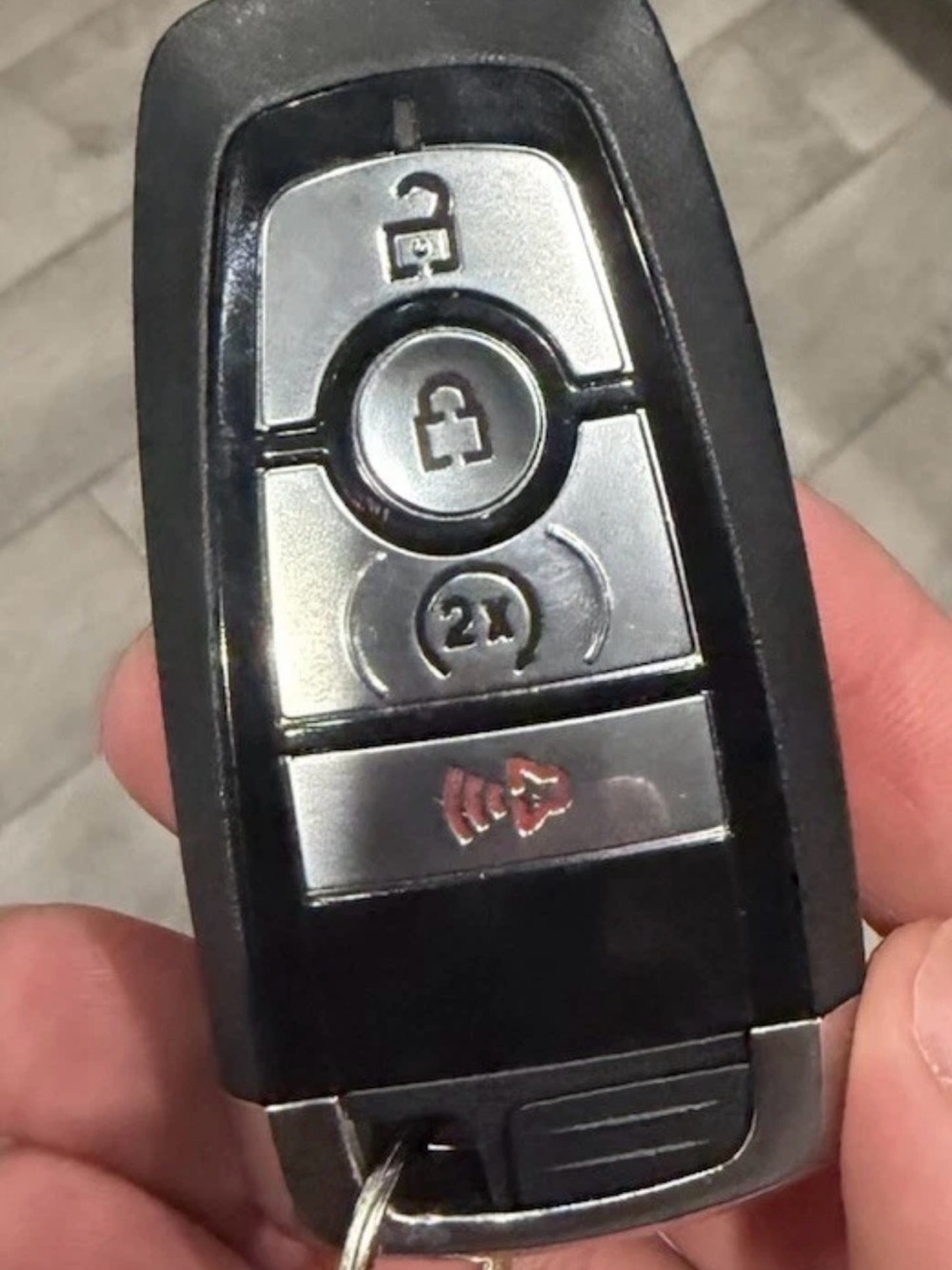 OEM 2024-2025 Ford Bronco Smart Key Fob Remote 4 Button R2DT-15K601-CA1